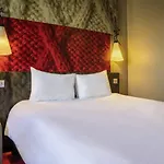 Ibis Hotell *