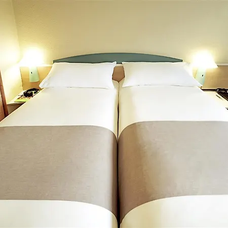 Hotel Ibis Irún *