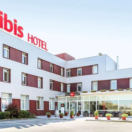 Ibis Irún *